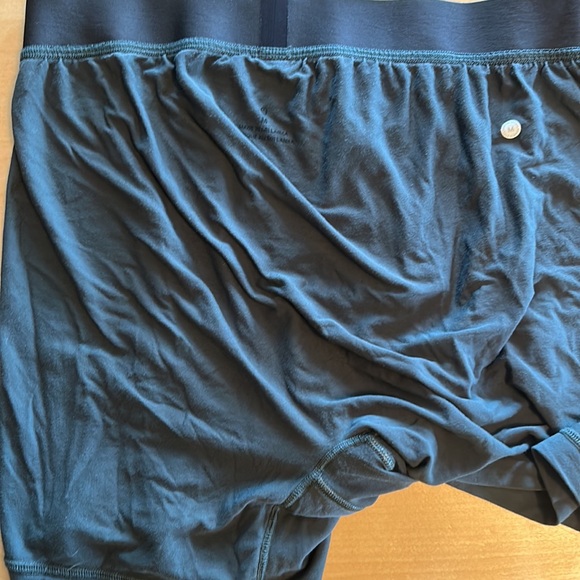 (5x) Lululemon Always in Motion Boxer 5” - Picture 9 of 11